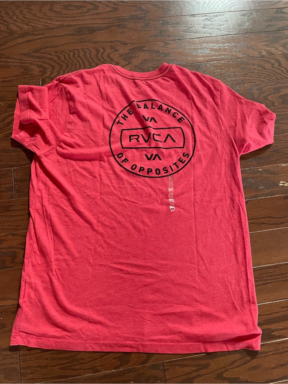 RVCA Men’s Red Graphic Tee RVCA Men’s T Shirt Red Slim Fit Large New
